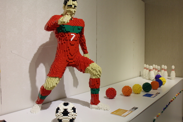 2015積木大師：「積」起你的「木」光『2015積木大師展』新光三越站前店/免費入場/台北車站