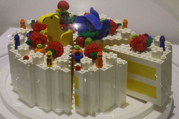 2015積木大師：「積」起你的「木」光『2015積木大師展』新光三越站前店/免費入場/台北車站