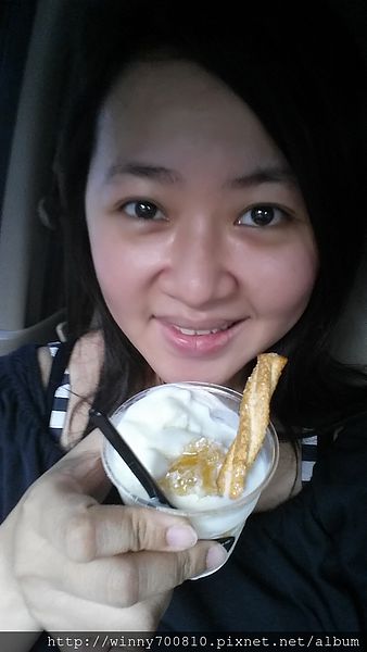 BEE&MILK:桃園/桃園市 來自星星的蜂巢霜淇淋~<蜂> 味十足超香濃~BEE&MILK