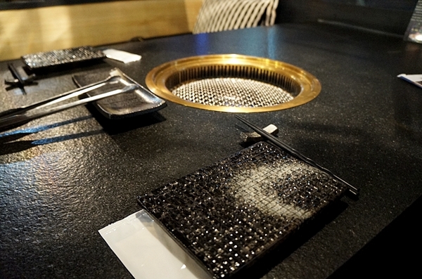 Mist迷霧精緻燒肉:高雄【Mist迷霧精緻燒肉】lounge bar 9A和牛專屬人員親烤 燒肉推薦 單點式燒肉