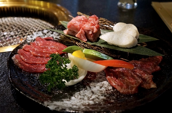 Mist迷霧精緻燒肉:高雄【Mist迷霧精緻燒肉】lounge bar 9A和牛專屬人員親烤 燒肉推薦 單點式燒肉