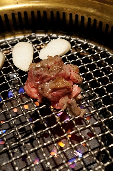 Mist迷霧精緻燒肉:高雄【Mist迷霧精緻燒肉】lounge bar 9A和牛專屬人員親烤 燒肉推薦 單點式燒肉