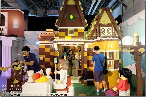 Fun大吧！積木村。走進積木的甜蜜世界–巨型積木展(台北場)：▋〈展覽〉華山 。Fun大吧!積木村。親愛的，我把樂高變大了！ ▋