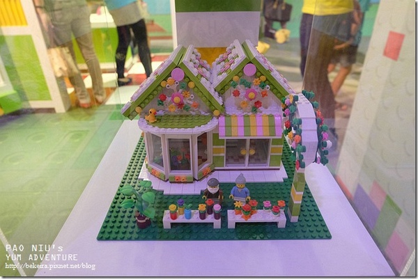 Fun大吧！積木村。走進積木的甜蜜世界–巨型積木展(台北場)：▋〈展覽〉華山 。Fun大吧!積木村。親愛的，我把樂高變大了！ ▋