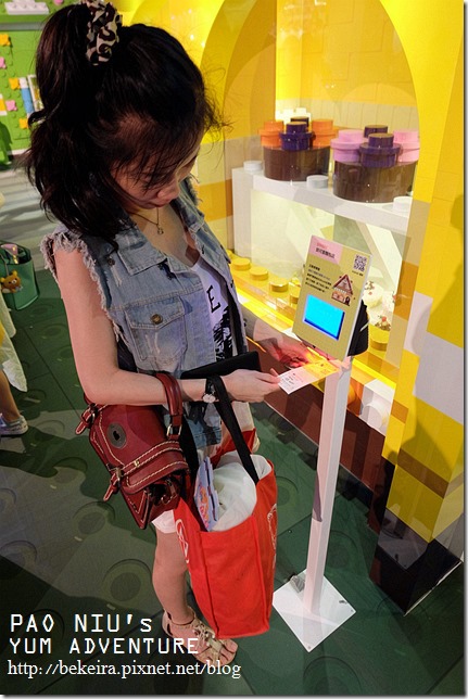 Fun大吧！積木村。走進積木的甜蜜世界–巨型積木展(台北場)：▋〈展覽〉華山 。Fun大吧!積木村。親愛的，我把樂高變大了！ ▋