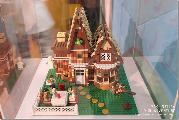 Fun大吧！積木村。走進積木的甜蜜世界–巨型積木展(台北場)：▋〈展覽〉華山 。Fun大吧!積木村。親愛的，我把樂高變大了！ ▋