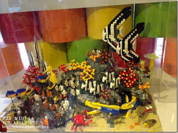 Fun大吧！積木村。走進積木的甜蜜世界–巨型積木展(台北場)：▋〈展覽〉華山 。Fun大吧!積木村。親愛的，我把樂高變大了！ ▋