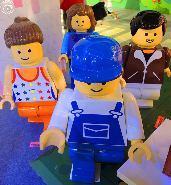 Fun大吧!積木村。走進積木的甜蜜世界–巨型積木展(台北場):期間限定【103.06/20-103.9/14台北・Fun大吧!積木村】一起成為樂高積木村民吧