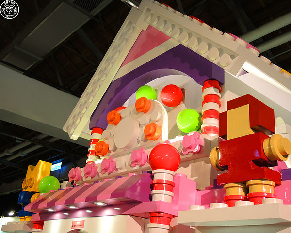 Fun大吧!積木村。走進積木的甜蜜世界–巨型積木展(台北場):期間限定【103.06/20-103.9/14台北・Fun大吧!積木村】一起成為樂高積木村民吧