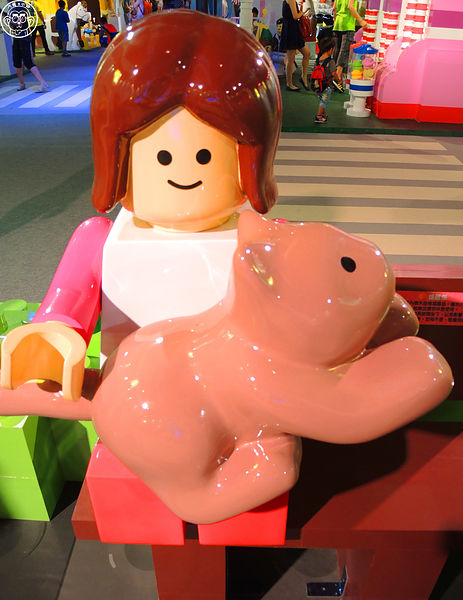 Fun大吧!積木村。走進積木的甜蜜世界–巨型積木展(台北場):期間限定【103.06/20-103.9/14台北・Fun大吧!積木村】一起成為樂高積木村民吧