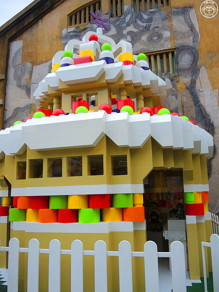 Fun大吧！積木村。走進積木的甜蜜世界–巨型積木展(台北場)：期間限定【103.06/20-103.9/14台北･Fun大吧！積木村】一起成為樂高積木村民吧