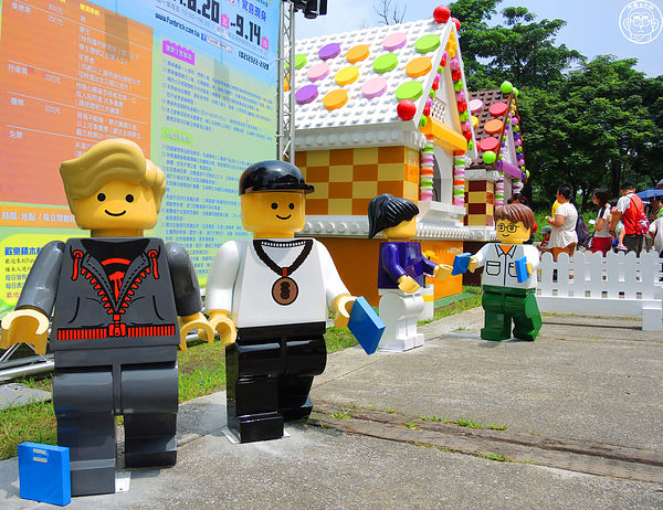 Fun大吧!積木村。走進積木的甜蜜世界–巨型積木展(台北場):期間限定【103.06/20-103.9/14台北・Fun大吧!積木村】一起成為樂高積木村民吧