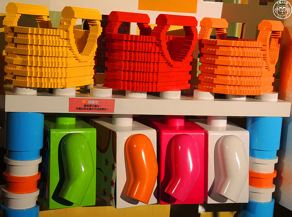 Fun大吧!積木村。走進積木的甜蜜世界–巨型積木展(台北場):期間限定【103.06/20-103.9/14台北・Fun大吧!積木村】一起成為樂高積木村民吧