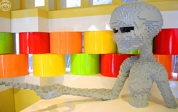 Fun大吧!積木村。走進積木的甜蜜世界–巨型積木展(台北場):期間限定【103.06/20-103.9/14台北・Fun大吧!積木村】一起成為樂高積木村民吧