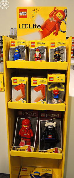 Fun大吧!積木村。走進積木的甜蜜世界–巨型積木展(台北場):期間限定【103.06/20-103.9/14台北・Fun大吧!積木村】一起成為樂高積木村民吧