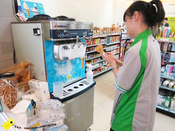 【全家霜淇淋】全家芒果霜淇淋、冰淇淋期間限定-全國門市