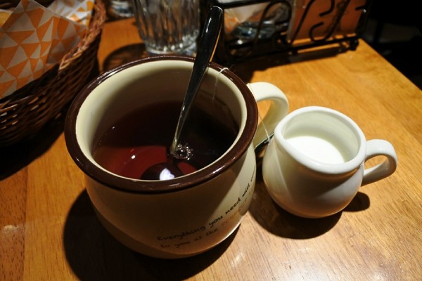 Second Floor Cafe 貳樓餐廳(公益店):【台中.美食】Second Floor Cafe 貳樓餐廳 ❤ 早午餐漢堡三明治樂活飯義大利麵比薩甜點選擇超級多