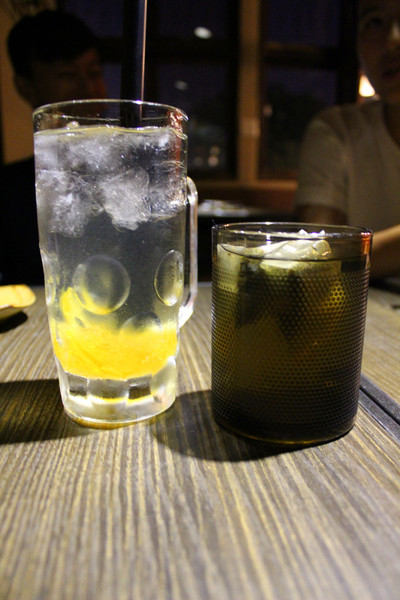 鯨吞燒 地雞料理專門店(赤崁分店)：[台南]無限n訪美味雞料理燒烤 鯨吞燒