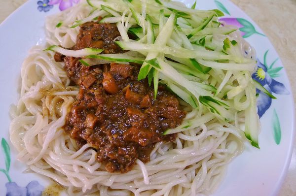 金品特製涼麵:蘆洲-當日現煮新鮮美味的金品特製涼麵