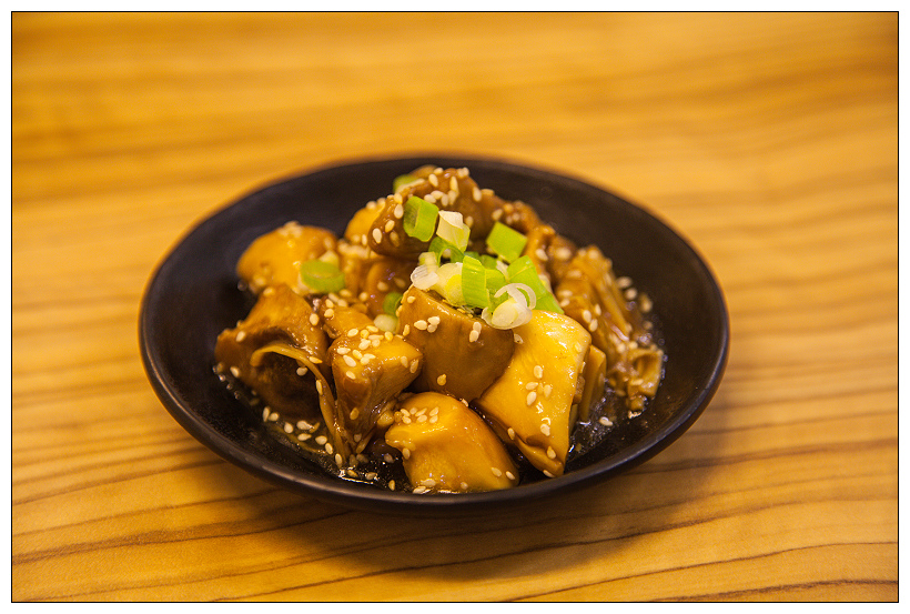 內湖麻雞王美食坊