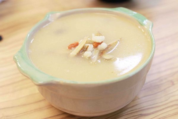 【台北內湖】麻雞王美食坊-溫和美味的麻油雞