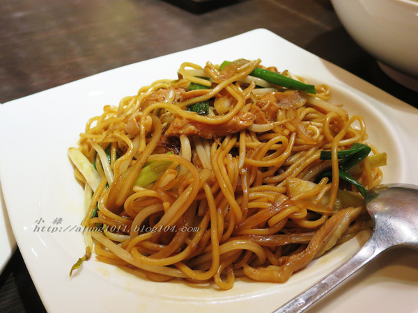 海角43號餐廳: 海角43號 3 . 結合幸福的大馬家鄉味 ..百元風味午膳美食~