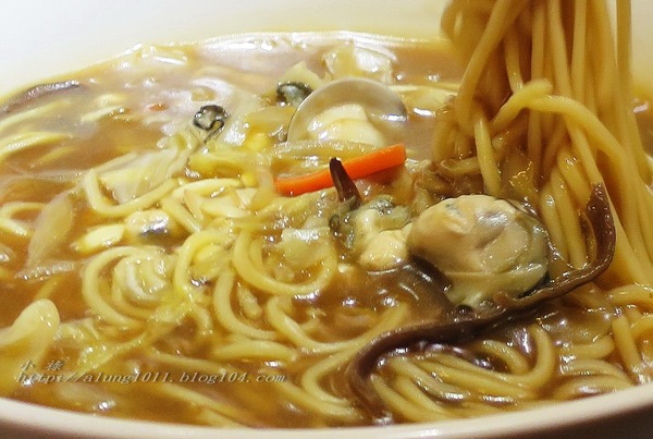 海角43號餐廳: 海角43號 3 . 結合幸福的大馬家鄉味 ..百元風味午膳美食~