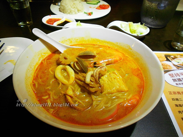 海角43號餐廳: 海角43號 3 . 結合幸福的大馬家鄉味 ..百元風味午膳美食~