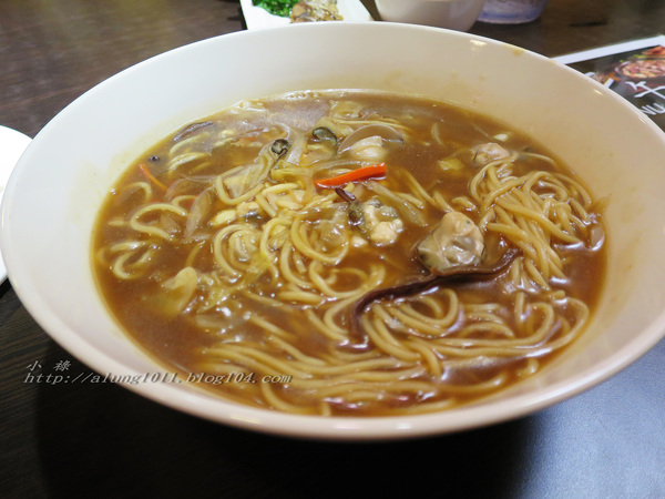 海角43號餐廳: 海角43號 3 . 結合幸福的大馬家鄉味 ..百元風味午膳美食~