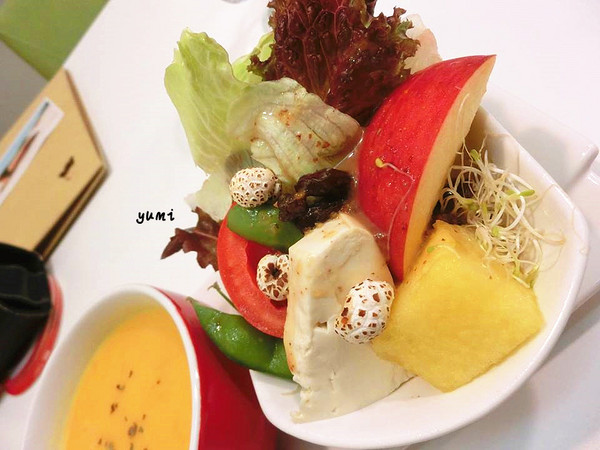 晨市輕食 Wake Up:【愛評口碑券§第56彈】油膩感OUT!健康養身輕食餐@晨市輕食 Wake Up