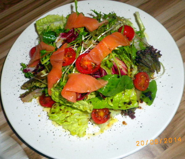 Bellavita one 貝拉維塔義式餐廳：『Bellavita one 貝拉維塔義式餐廳』好春天˙好陽光˙好青春-美味藏不住