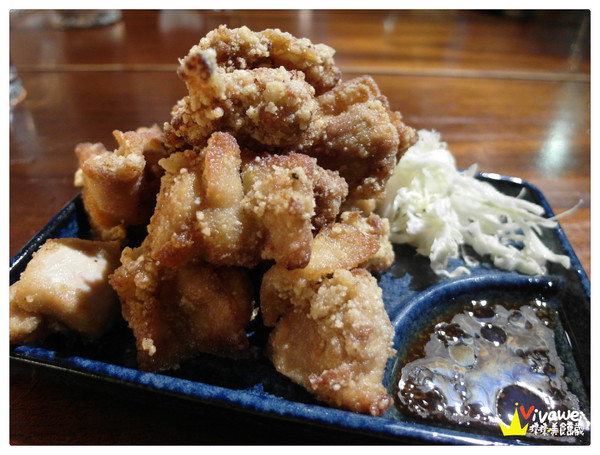 老時光燒肉酒肴：花蓮市｜樂活小日子_適合小酌杯的氣氛佳CP質高居酒屋『老時光居酒屋』 日式料理 日本清酒 串燒 啤酒 喝酒 美食 餐廳 推薦