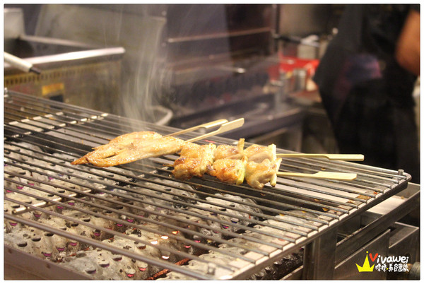 老時光燒肉酒肴：花蓮市｜樂活小日子_適合小酌杯的氣氛佳CP質高居酒屋『老時光居酒屋』 日式料理 日本清酒 串燒 啤酒 喝酒 美食 餐廳 推薦