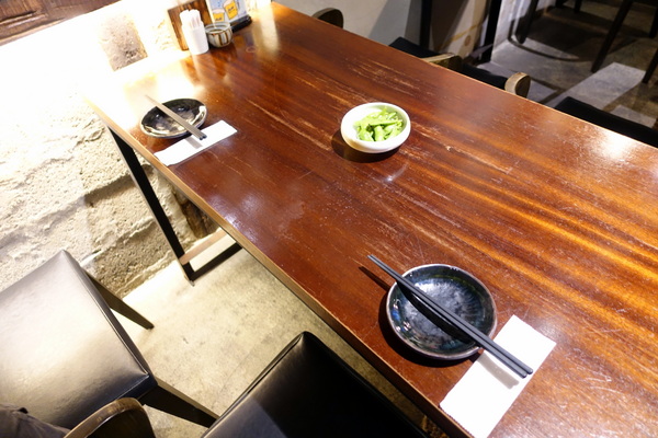 老時光燒肉酒肴:(胖樺食記)花蓮人氣居酒屋「老時光燒肉酒肴」/老時光居酒屋/排隊人氣名店氣氛佳/有包廂