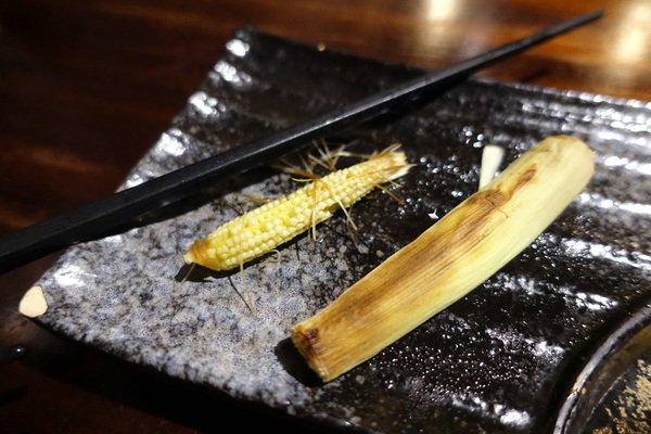 老時光燒肉酒肴:(胖樺食記)花蓮人氣居酒屋「老時光燒肉酒肴」/老時光居酒屋/排隊人氣名店氣氛佳/有包廂