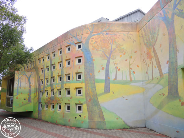 村東國小：作伙來企投【彰化大村･村東國小】像童話繪本的社區閱讀中心