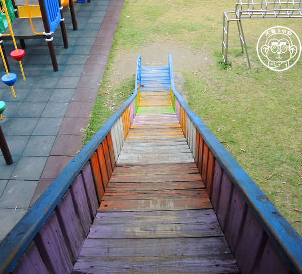 村東國小：作伙來企投【彰化大村･村東國小】像童話繪本的社區閱讀中心