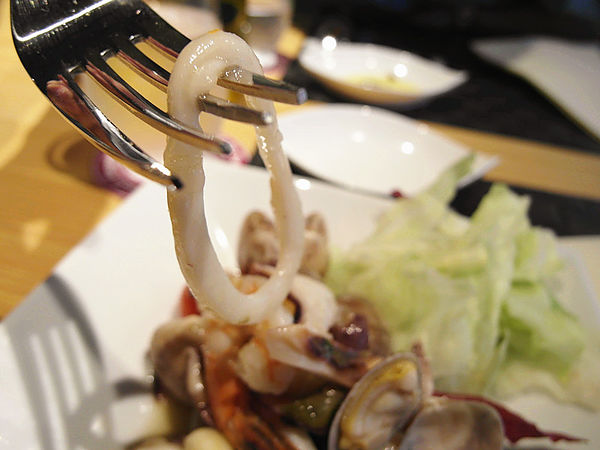 HOOP DINING：窩客島試吃【中山】Hoop Dining。黑松露比薩料多實在