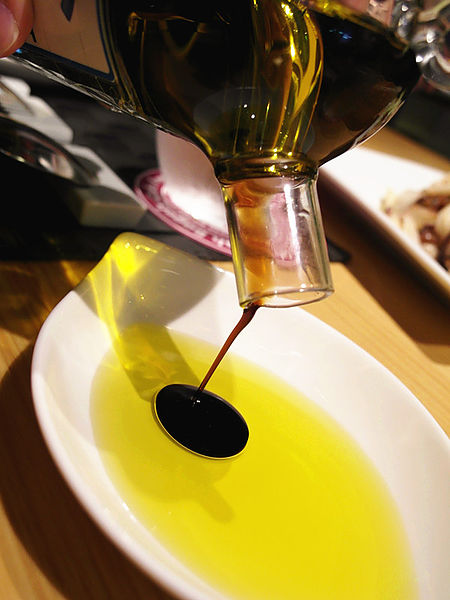 HOOP DINING：窩客島試吃【中山】Hoop Dining。黑松露比薩料多實在