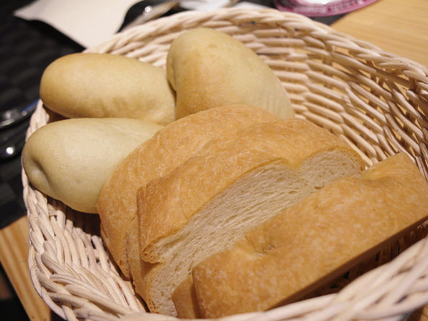 HOOP DINING：窩客島試吃【中山】Hoop Dining。黑松露比薩料多實在