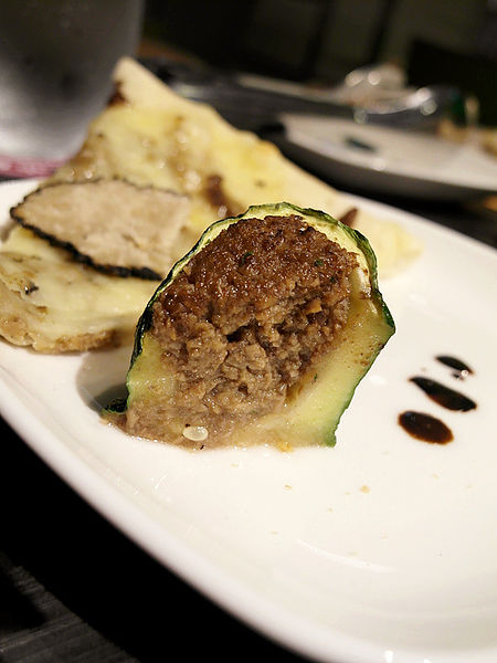 HOOP DINING：窩客島試吃【中山】Hoop Dining。黑松露比薩料多實在