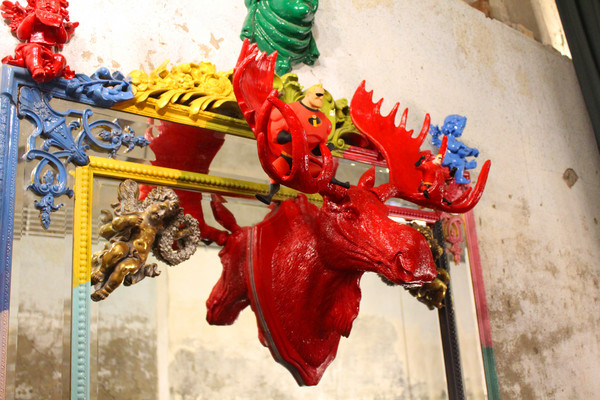 文青好好笑：[台南]閃電俠。浩克。木馬。神農街的創意文青攝影藝廊 文青好好笑