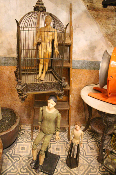 文青好好笑：[台南]閃電俠。浩克。木馬。神農街的創意文青攝影藝廊 文青好好笑