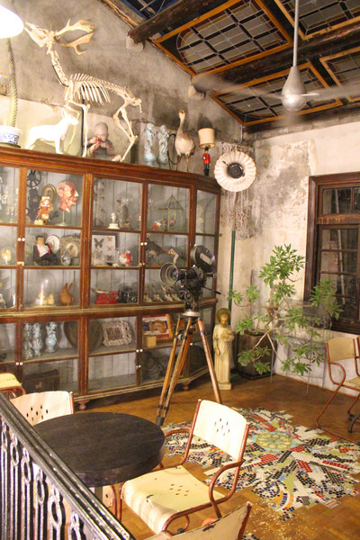 文青好好笑：[台南]閃電俠。浩克。木馬。神農街的創意文青攝影藝廊 文青好好笑