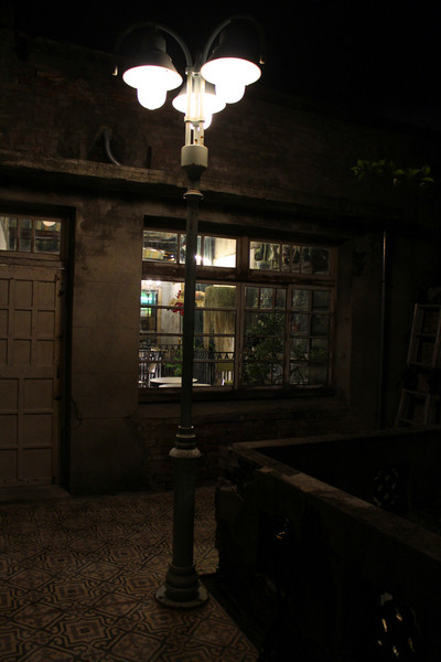 文青好好笑：[台南]閃電俠。浩克。木馬。神農街的創意文青攝影藝廊 文青好好笑