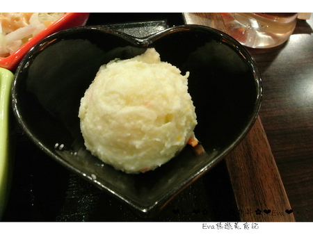 新丼:【食記-邀約】oO。台北 中山 新丼-日式創意丼飯專賣店 美式新丼、韓式新丼、招牌豆腐丼、台式新丼、蔥動(衝動) 新丼讓大家有心動的衝動,還不快行動~~o○。