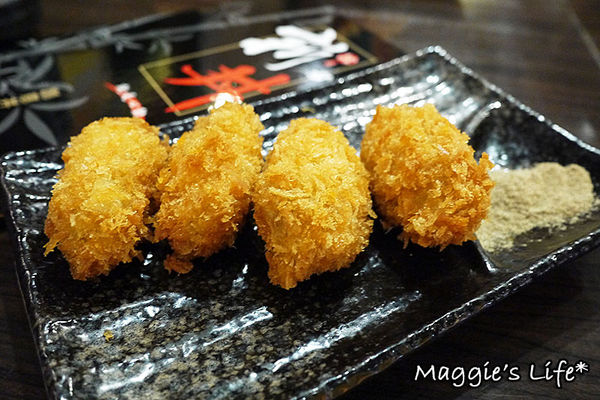 新丼:◆台北美食。捷運中山站【新丼】蛋黃哥你被包圍了!21種創意丼飯大碗滿意美味無限