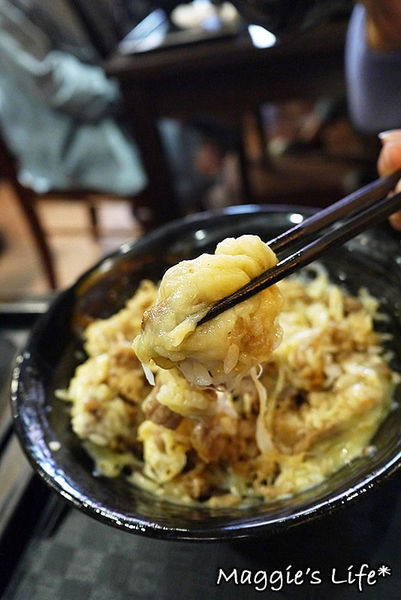 新丼:◆台北美食。捷運中山站【新丼】蛋黃哥你被包圍了!21種創意丼飯大碗滿意美味無限