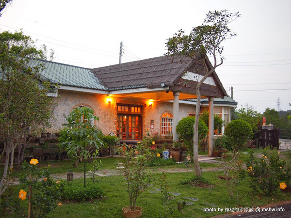 杜石地一號庭園咖啡：【食記】苗栗杜石地一號花園農莊@羊寮坑道 : 環境溫馨,景緻尚可,但餐點價位過高,味道還是算了