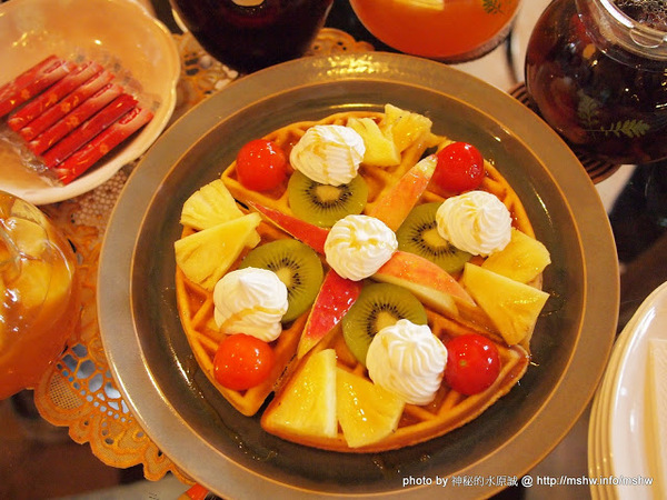 杜石地一號庭園咖啡：【食記】苗栗杜石地一號花園農莊@羊寮坑道 : 環境溫馨,景緻尚可,但餐點價位過高,味道還是算了